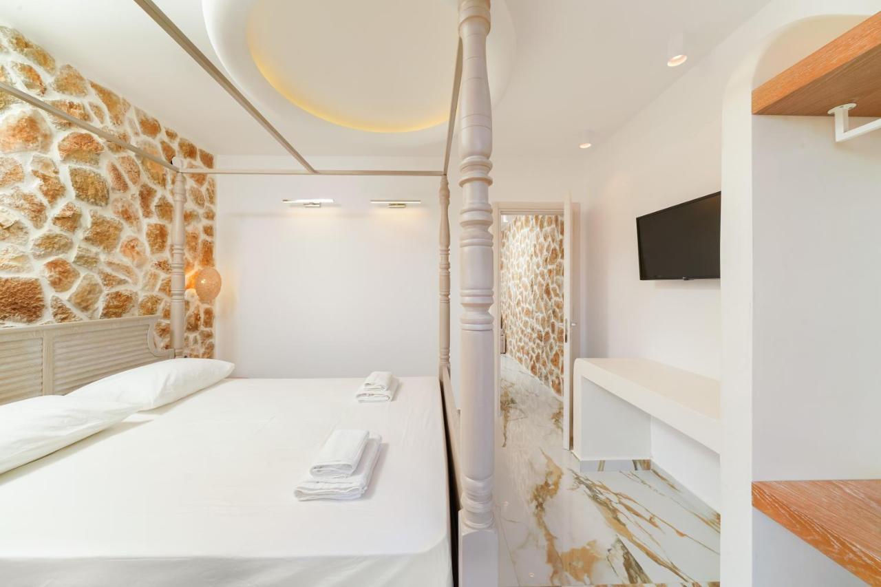 Athina Palace Luxurious Appartments Potos Extérieur photo